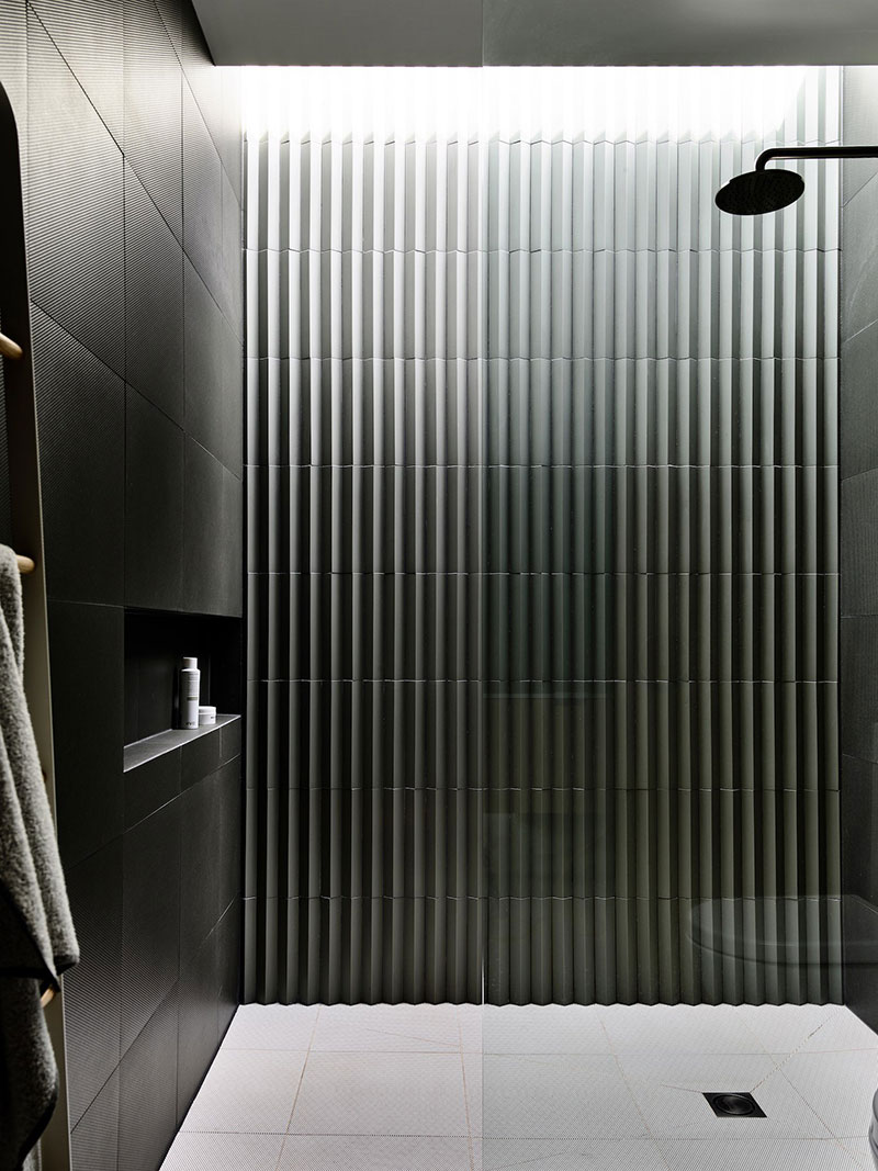 墨尔本现代小屋 | inner garden 与屋顶露台打造宜居空间-16