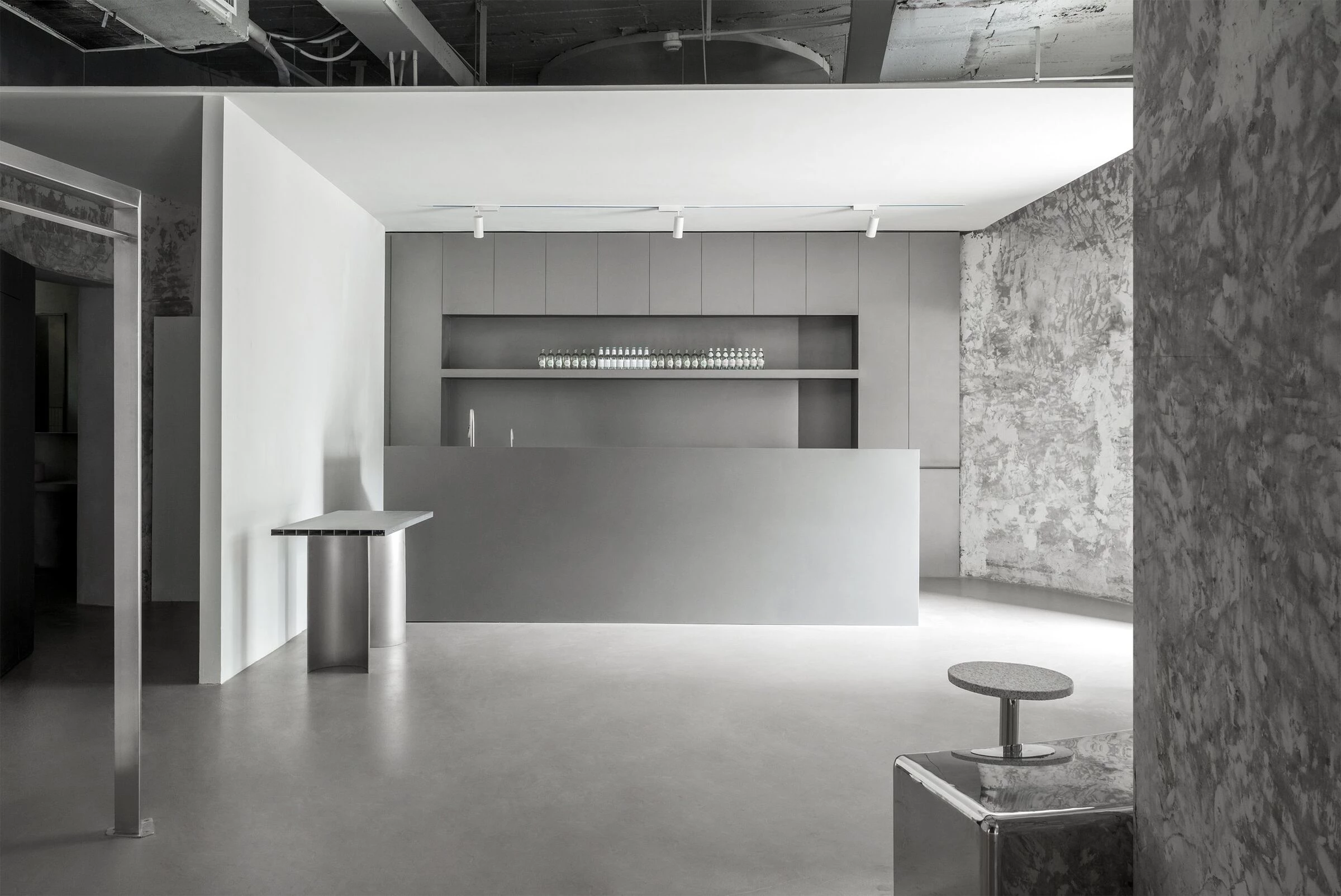 杭州水泥厂旧改新,Evan Buyer 时尚店铺诠释建筑与设计的魅力-12