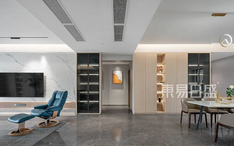 300㎡现代风大平层设计，踏实生活，舒适工作-2