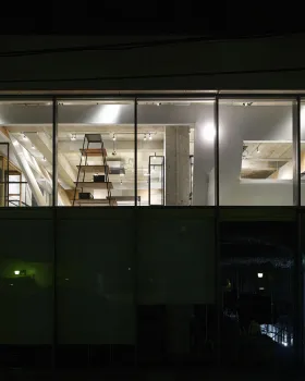 探秘好奇创意的“鸟巢”商店
