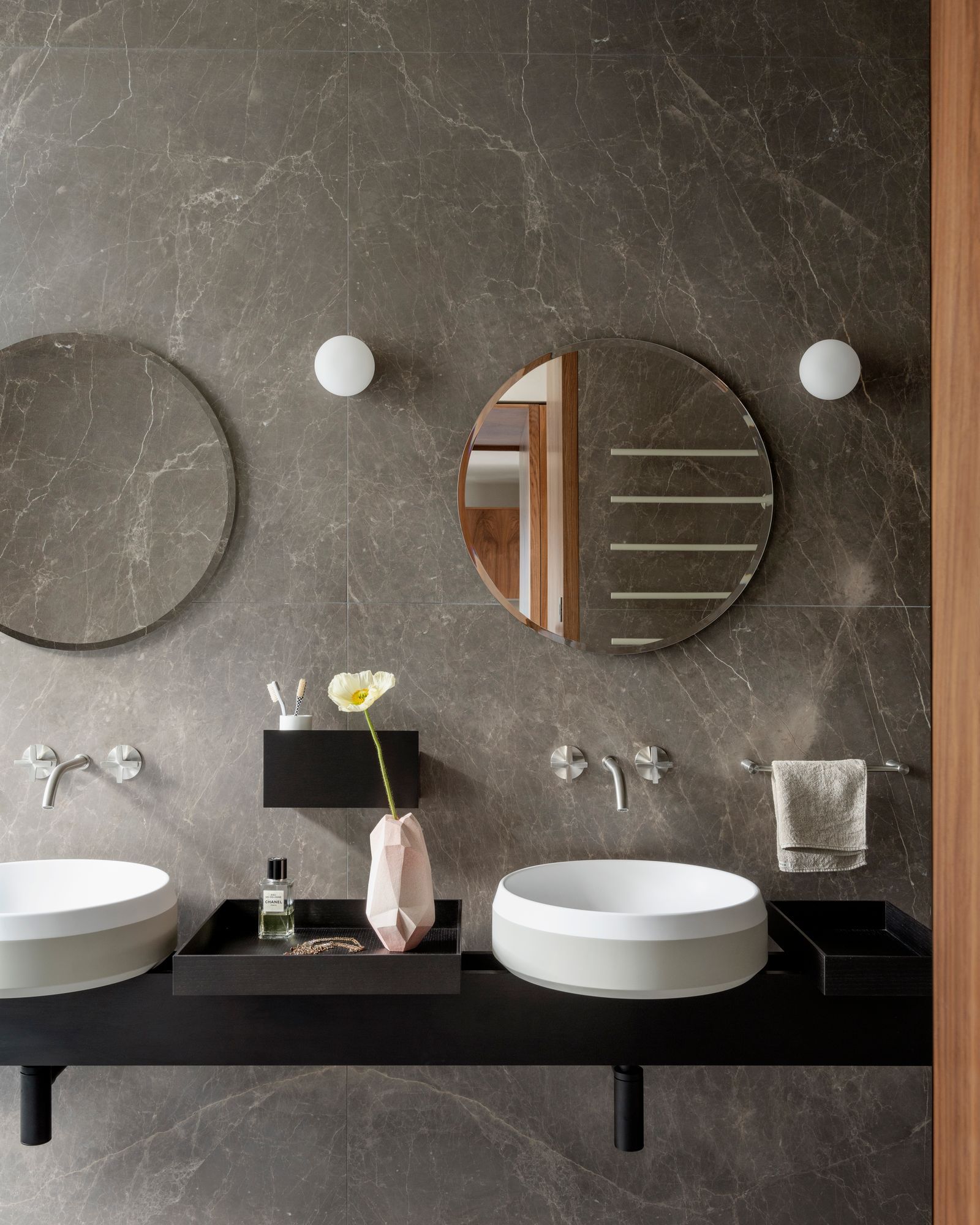 巴黎 XVIII 世纪精致公寓改造丨法国巴黎丨Studio Razavi-40