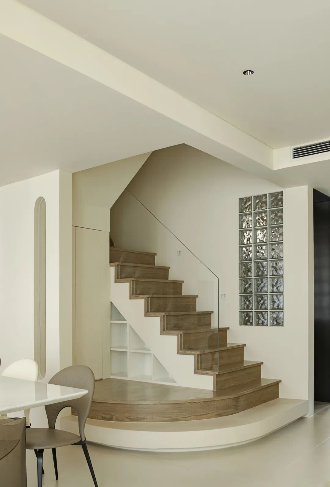 奶油极简 · 上海松江上叠别墅设计丨中国上海-43