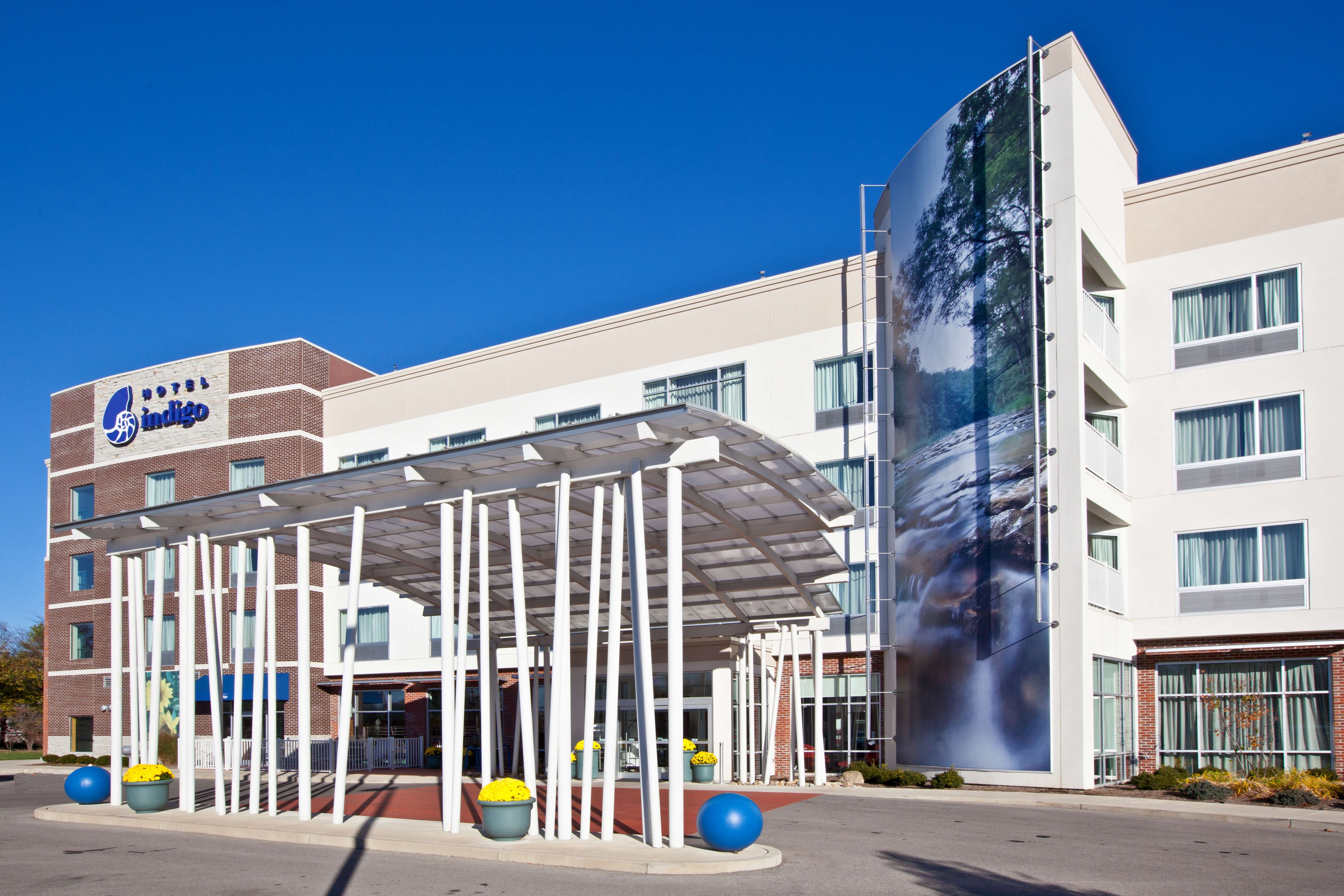 HOTEL INDIGO ARCHITECTURAL CTR-12