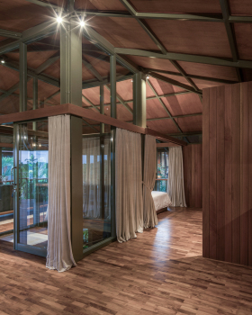 创新空中树屋——Stilt Studios 的 Treehouse C