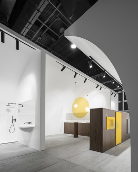 2018 年塞维萨马展位