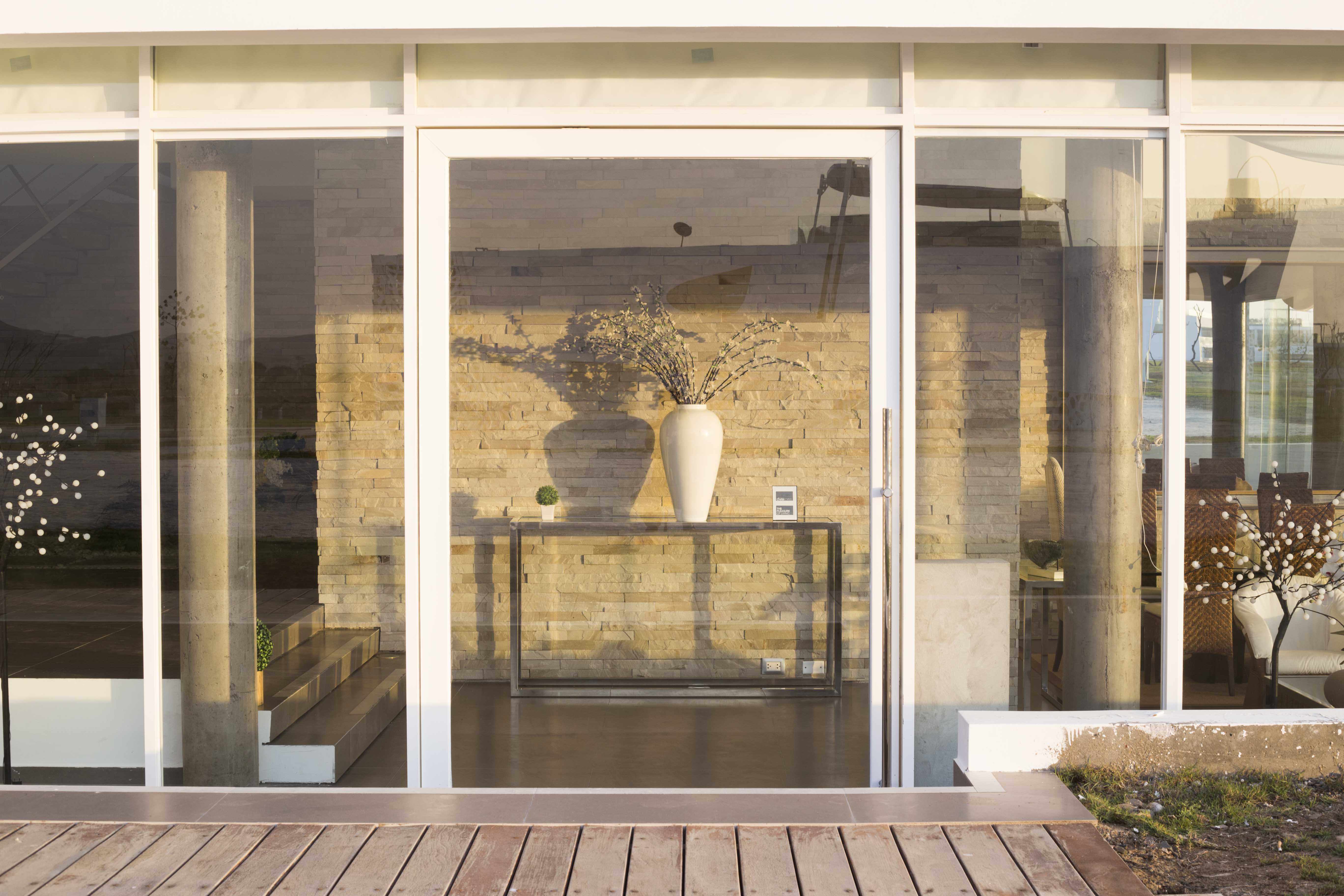 三立方体秘鲁海滩别墅 | 创新空间设计，三家庭共享和谐生活-46