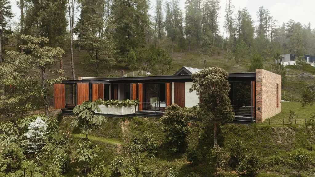 安蒂奥基亚 C+n 家庭住宅 | 自然环境与室内空间的完美融合-19