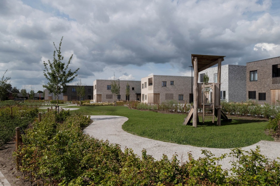 比利时代瑟尔社会住宅 | 共享、集体生活的创新设计-57