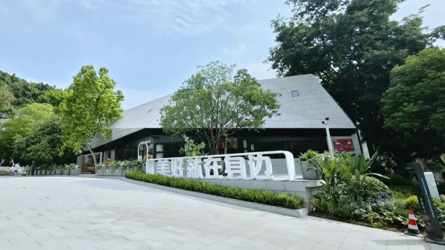 江北区委社会工作部领导一行莅临言瓷映画交流社区服务工作-2