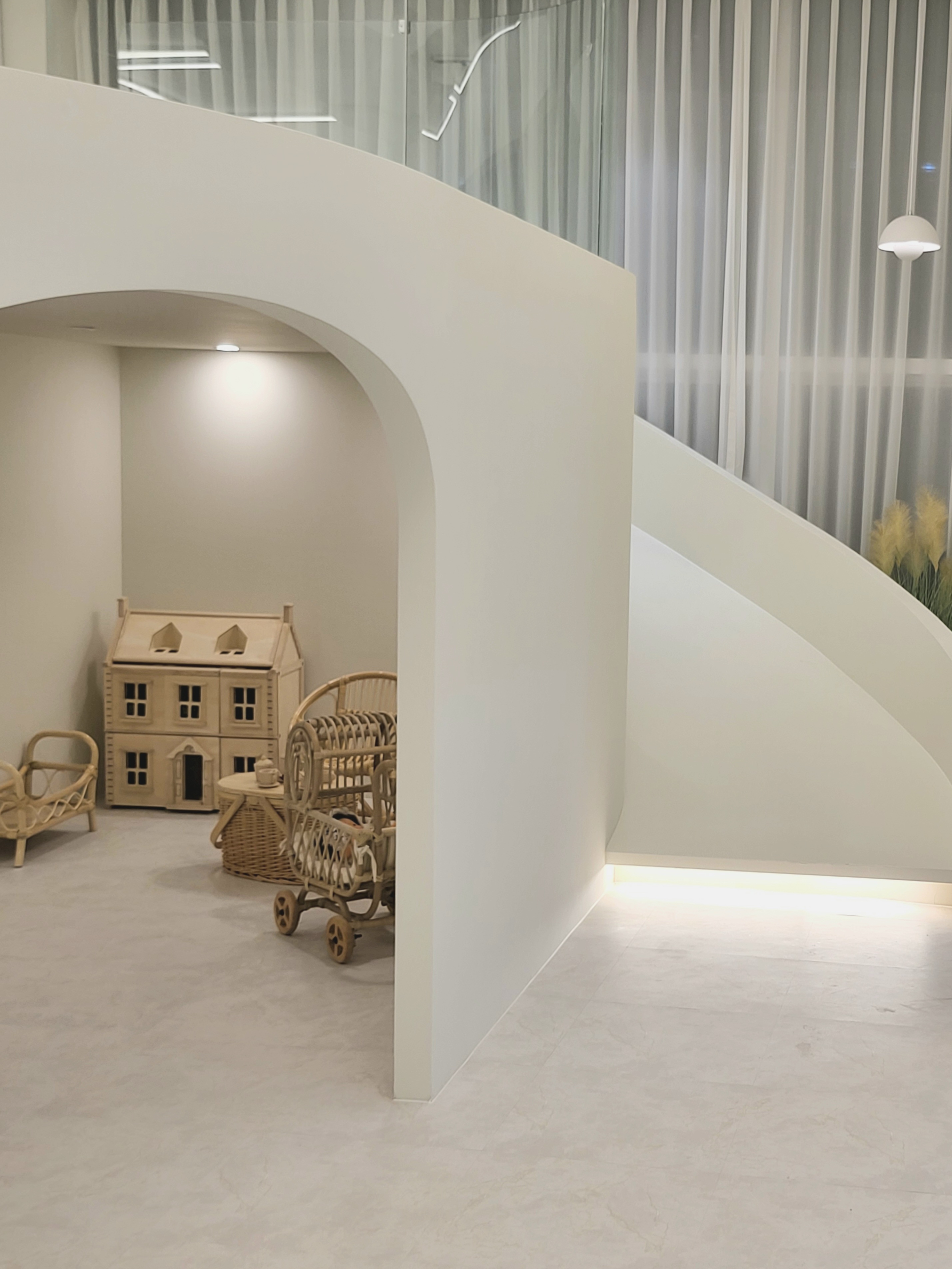 高级白色设计，75 平小户型的华丽变身-10