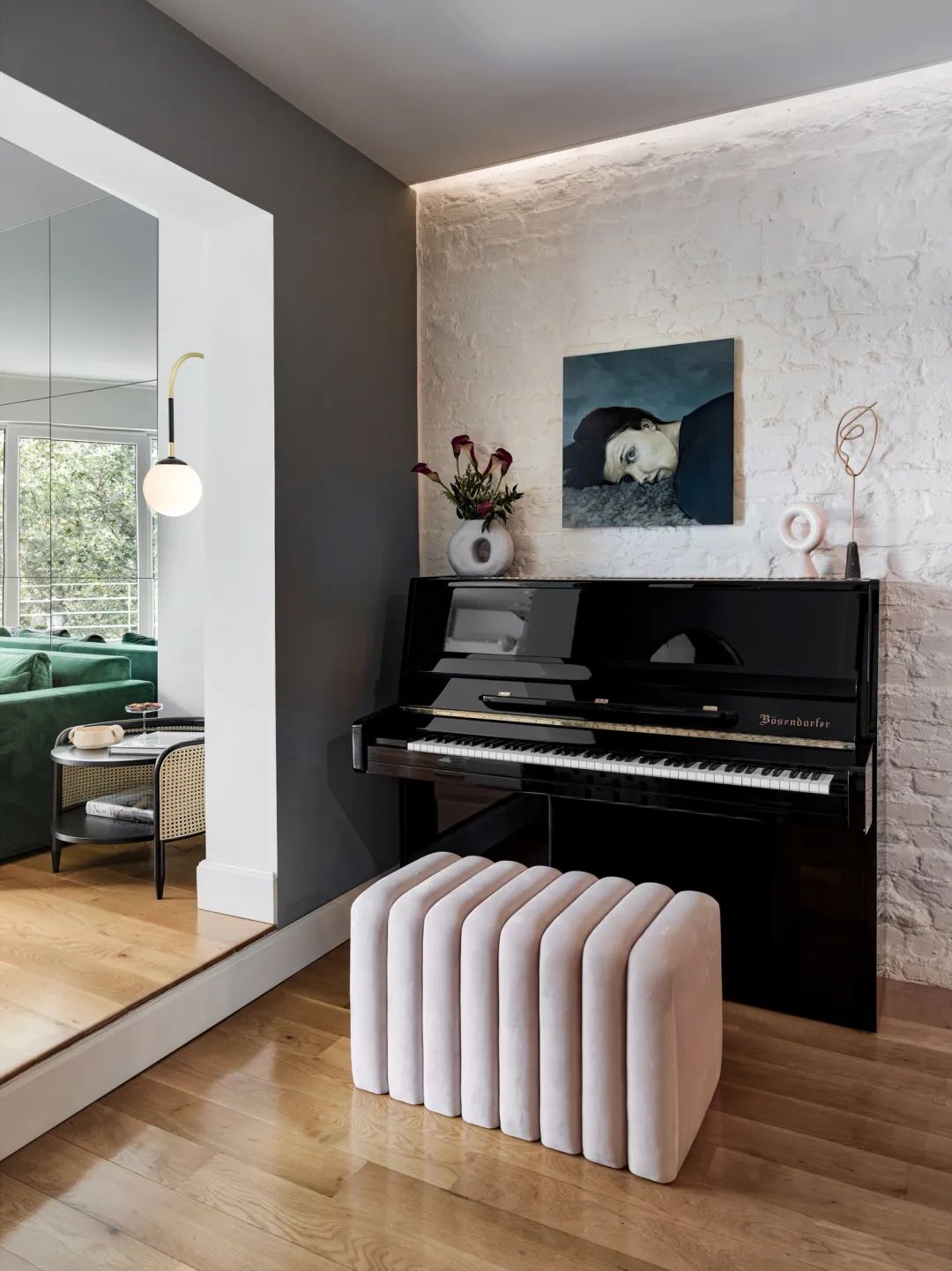 博斯普鲁斯海峡畔的复古绿公寓丨土耳其伊斯坦布尔丨Merve Kahraman 工作室-8