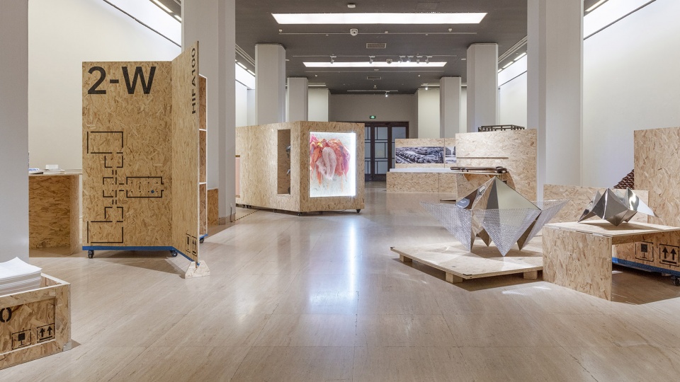 湖北美院百年文献展 | 游牧式展陈设计与可持续展览方案-4