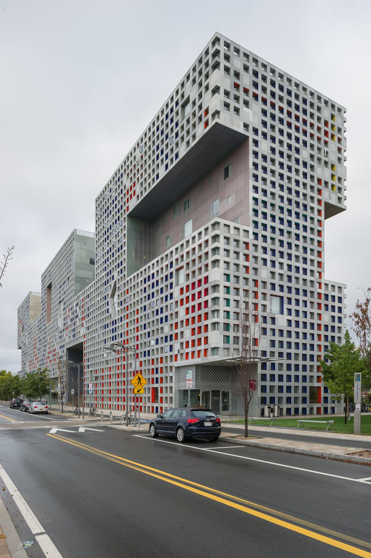 Steven Holl 打造多孔性学生公寓 | Simmons Hall-6