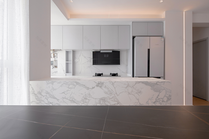 小而温馨的家丨中国深圳丨Mylo 黄亞舜-11