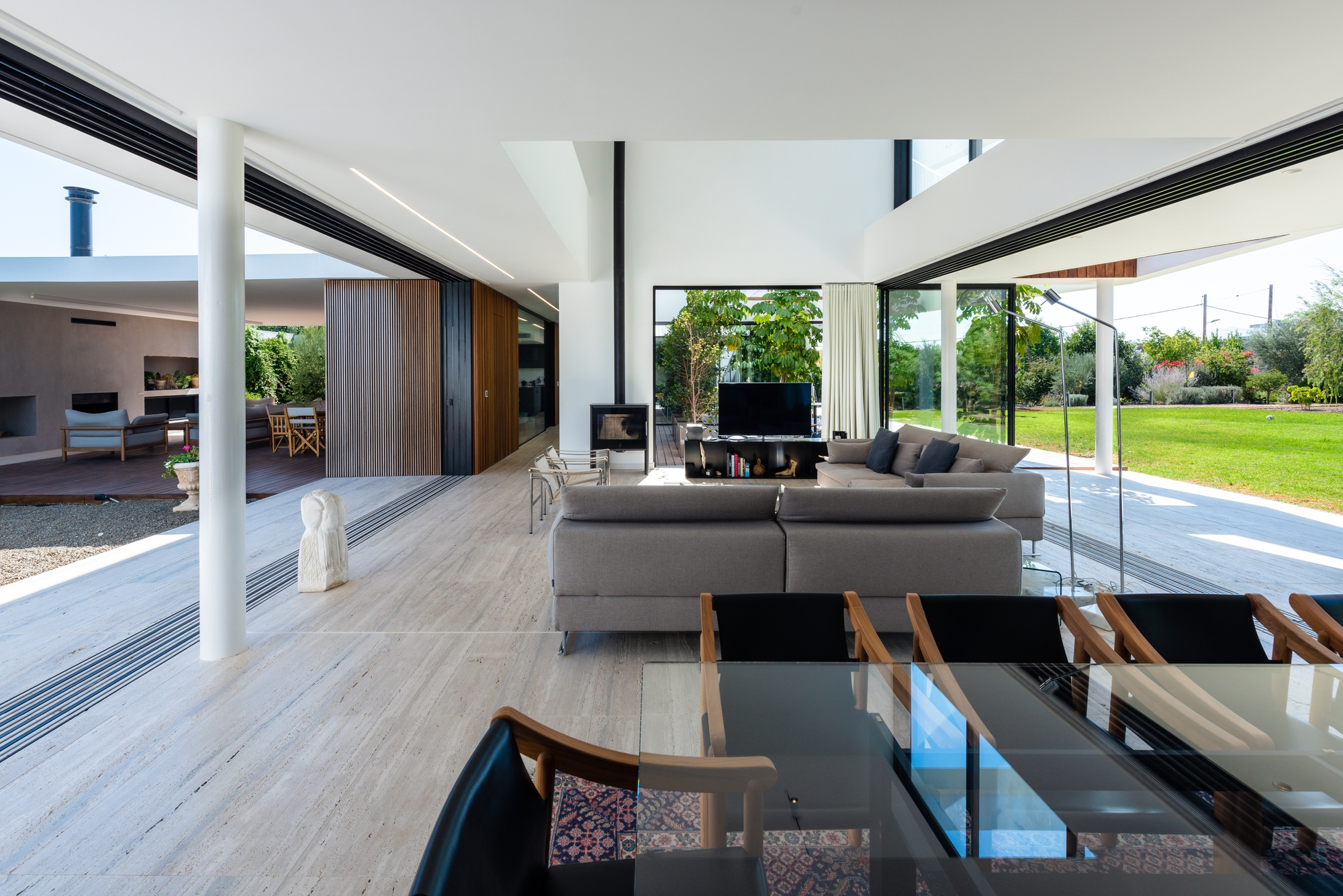 带庭院的房子丨塞浦路斯尼科西亚丨Christos Pavlou Architecture-41