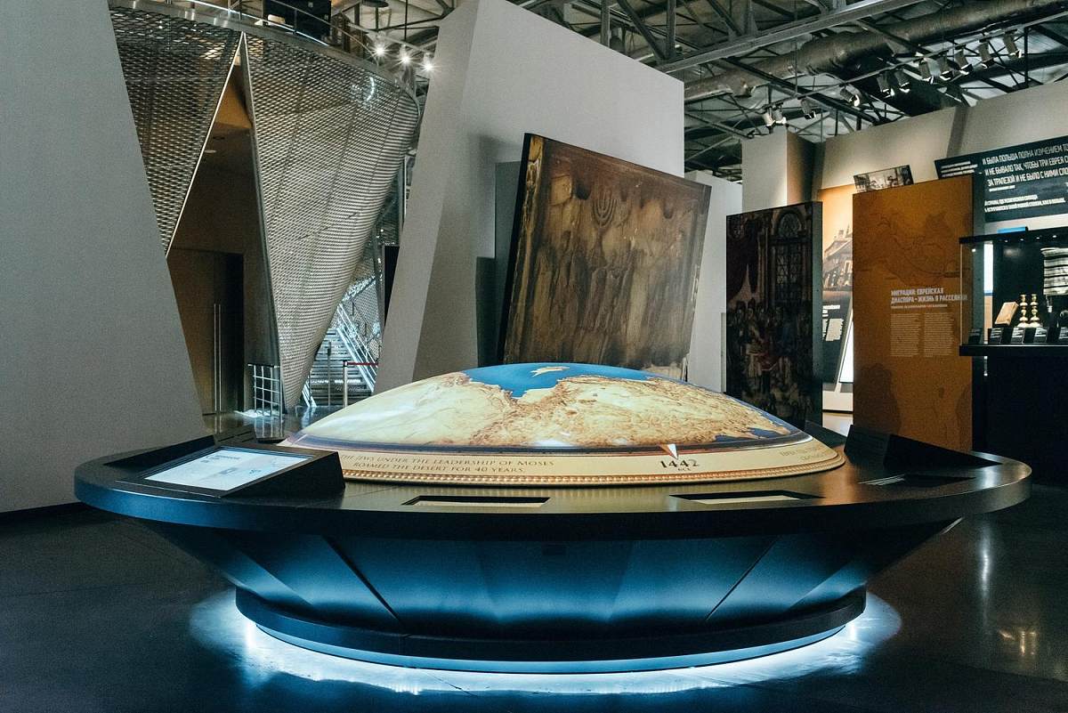 展厅设计：从空间叙事到情感共鸣的进化革命-16