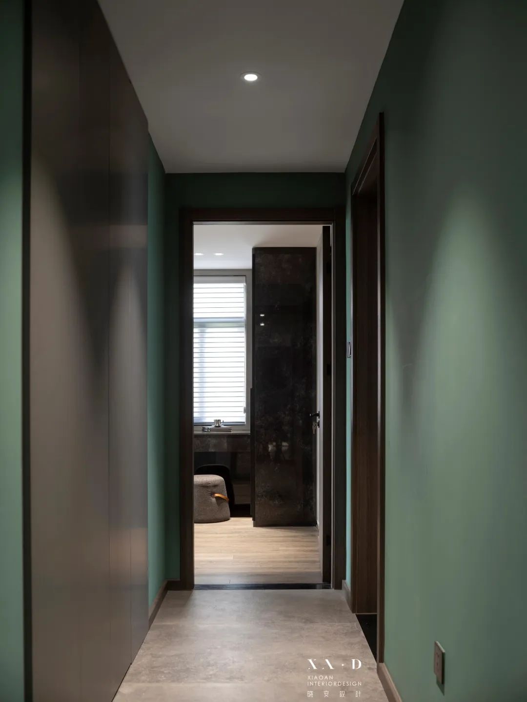 苏州玲珑湾 190 平私宅设计,金属元素与色彩点缀的个性空间-71