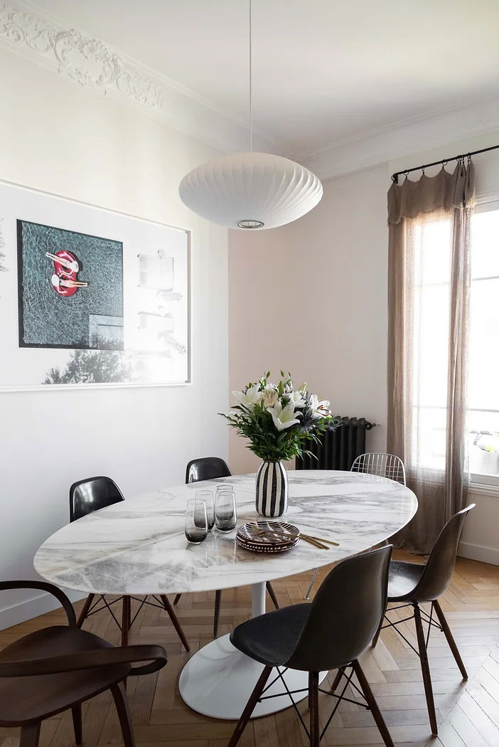 灰泥、大理石和设计师家具:尼斯的公寓-17