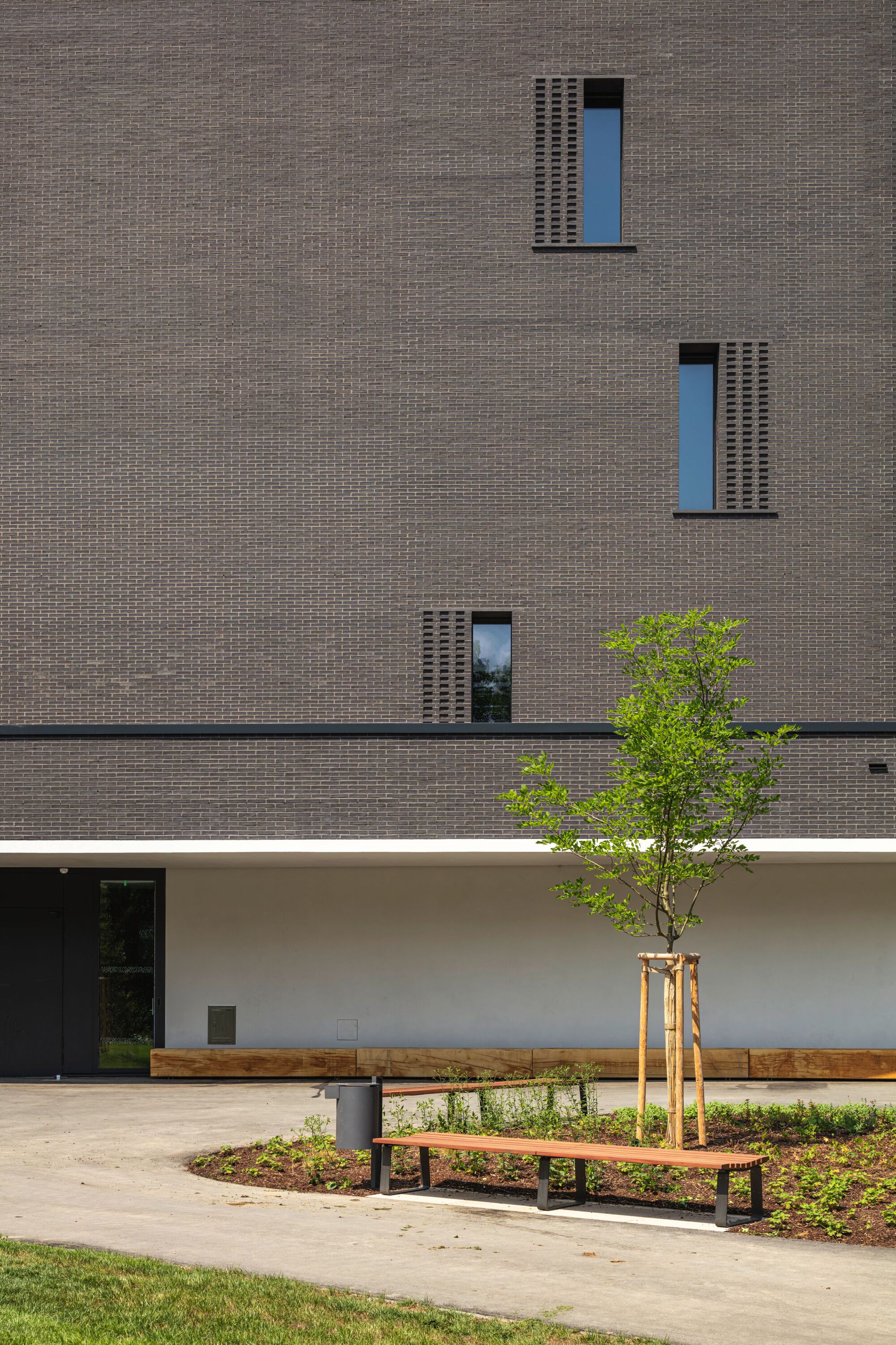 Seminar Building Philipps University at Pilgrimstein, Marburg / Dichter Architekturgesellschaft-26