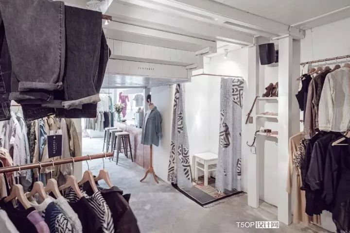 布达佩斯SCHATZI dress&bar女装店设计-13