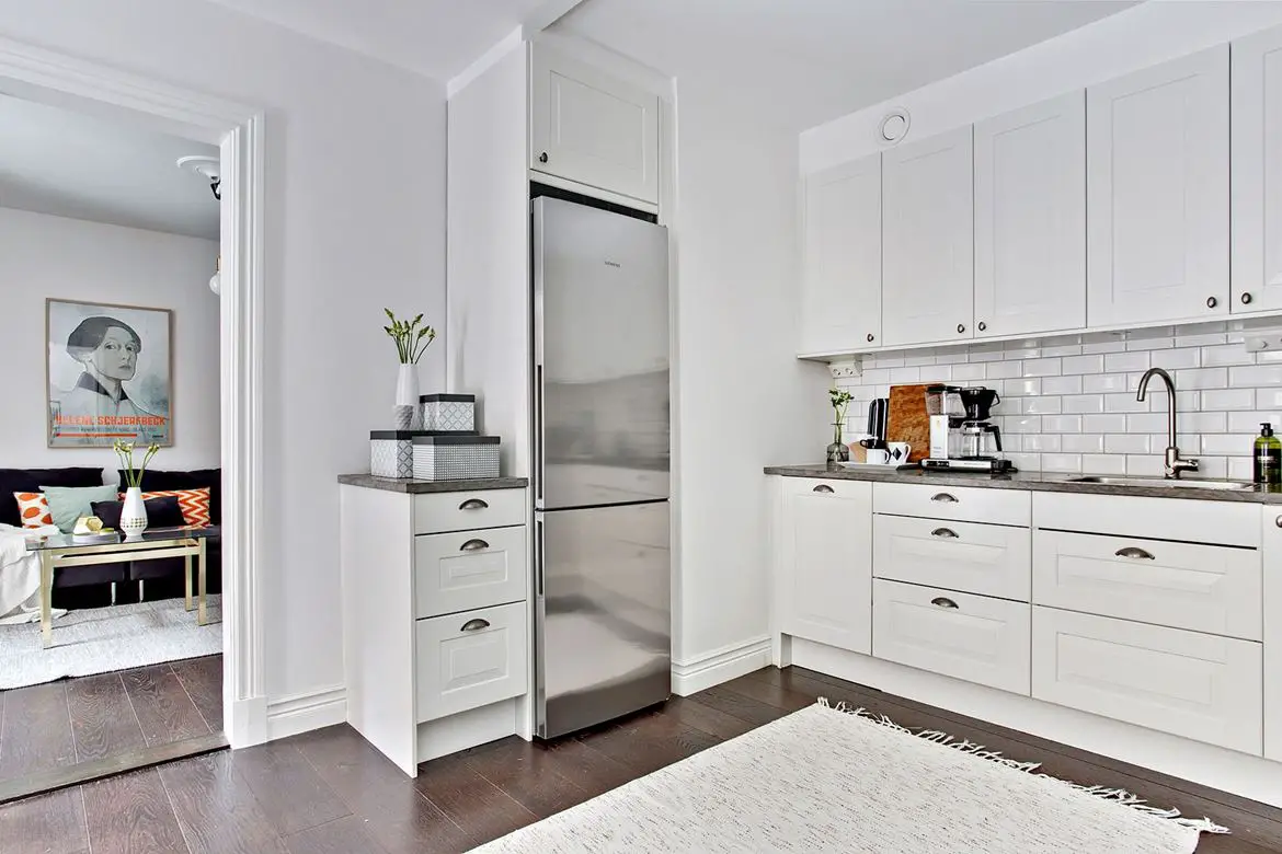 蜗牛式楼梯设计的 69 平米复式公寓-10