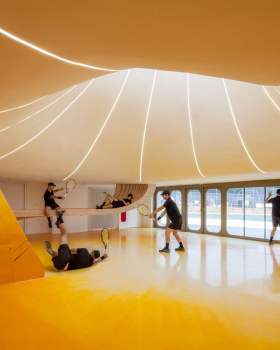 Tennis Club in Strasbourg  / Paul Le Quernec
