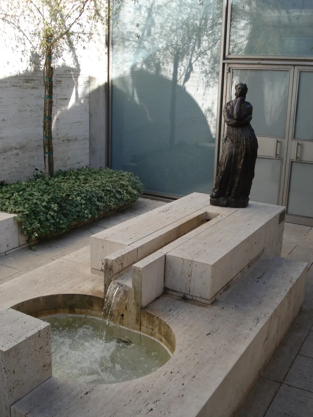 金贝尔艺术博物馆丨美国丨路易斯·康-38