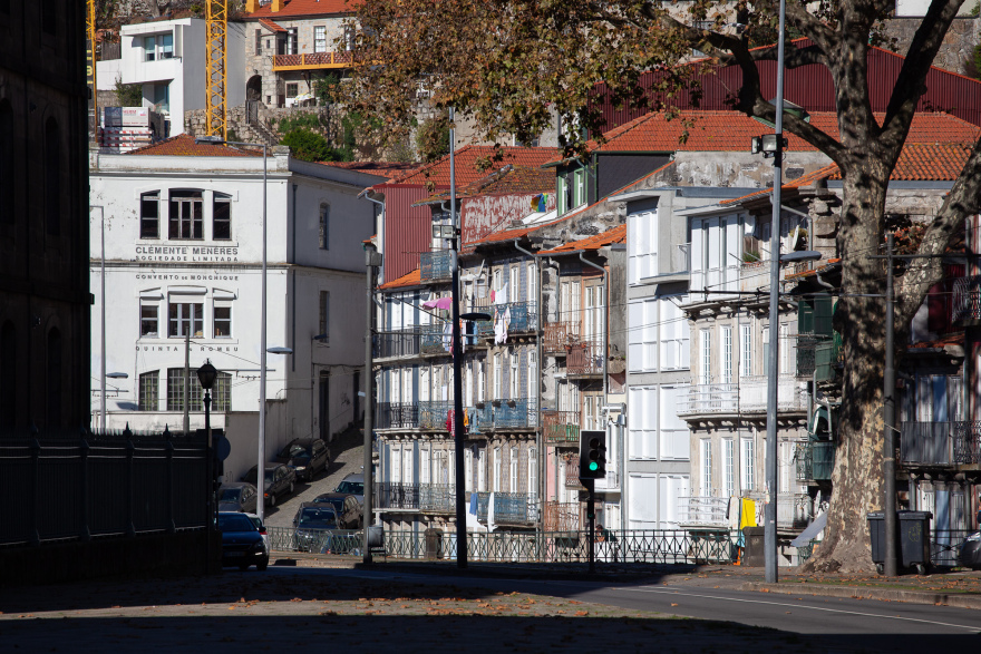 Miragaia 住宅综合体丨葡萄牙波尔图丨Menos é Mais Arquitectos-33