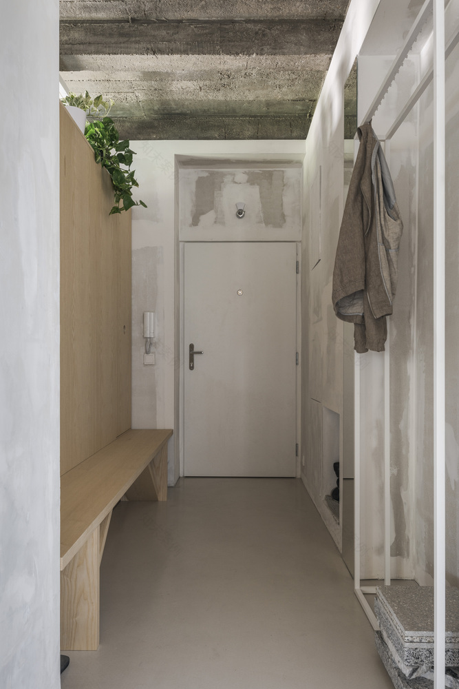 重塑空间 | 斯洛伐克 Bratislava 公寓的现代改造-47