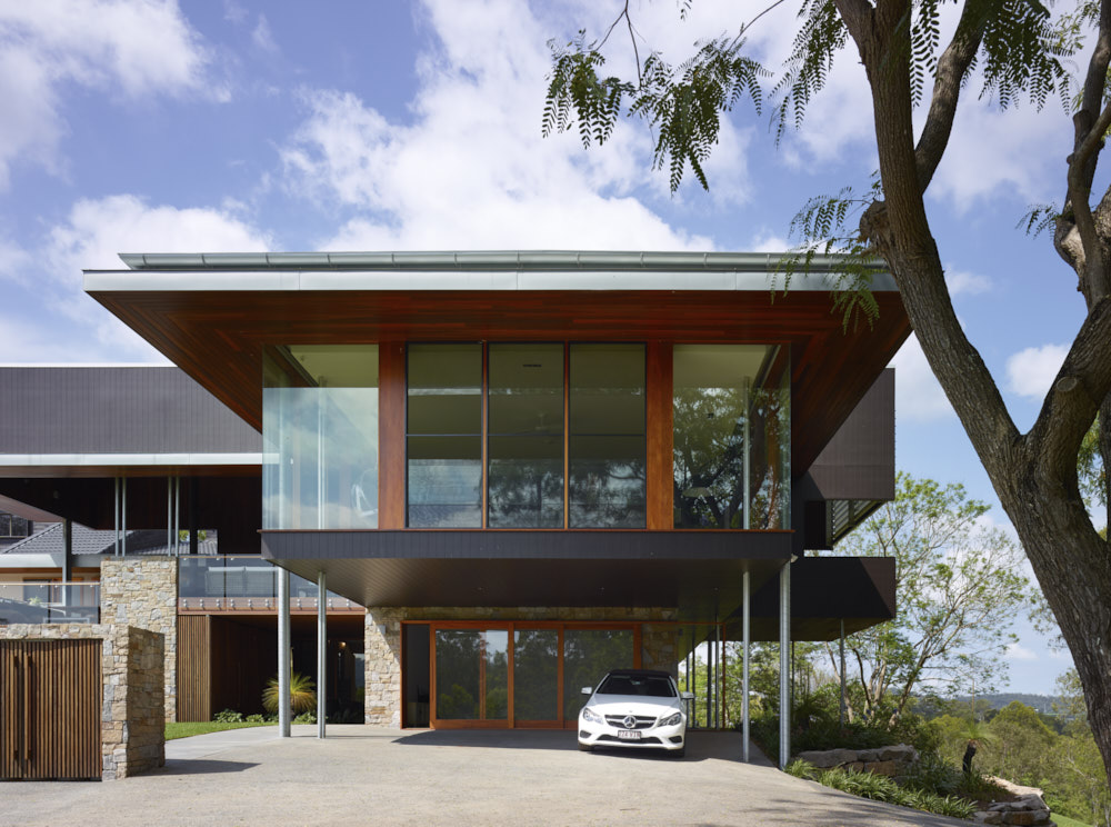 鹿 hurst 别墅 | 现代主义倾向的透明与坚实之作-10