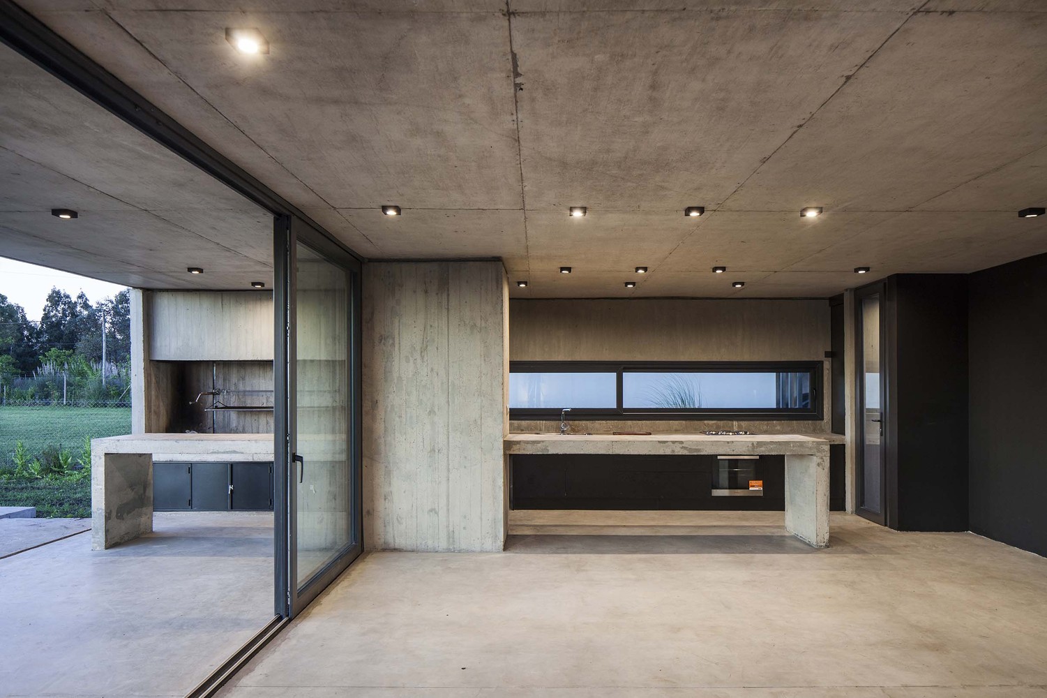 混凝土与木头的纯净共生-21