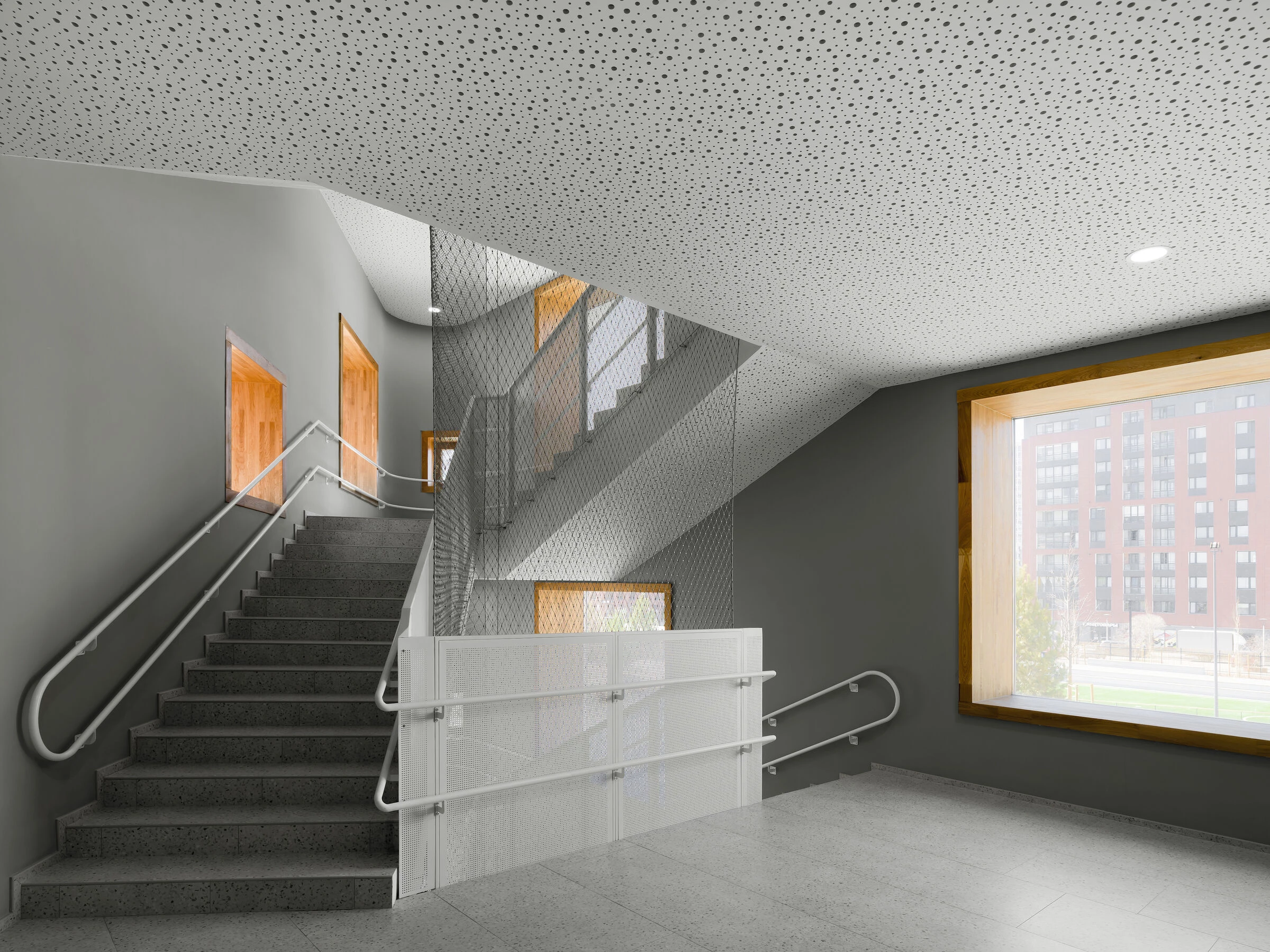 新西伯利亚公立学校丨俄罗斯新西伯利亚丨Brusnika Company,SVESMI-34