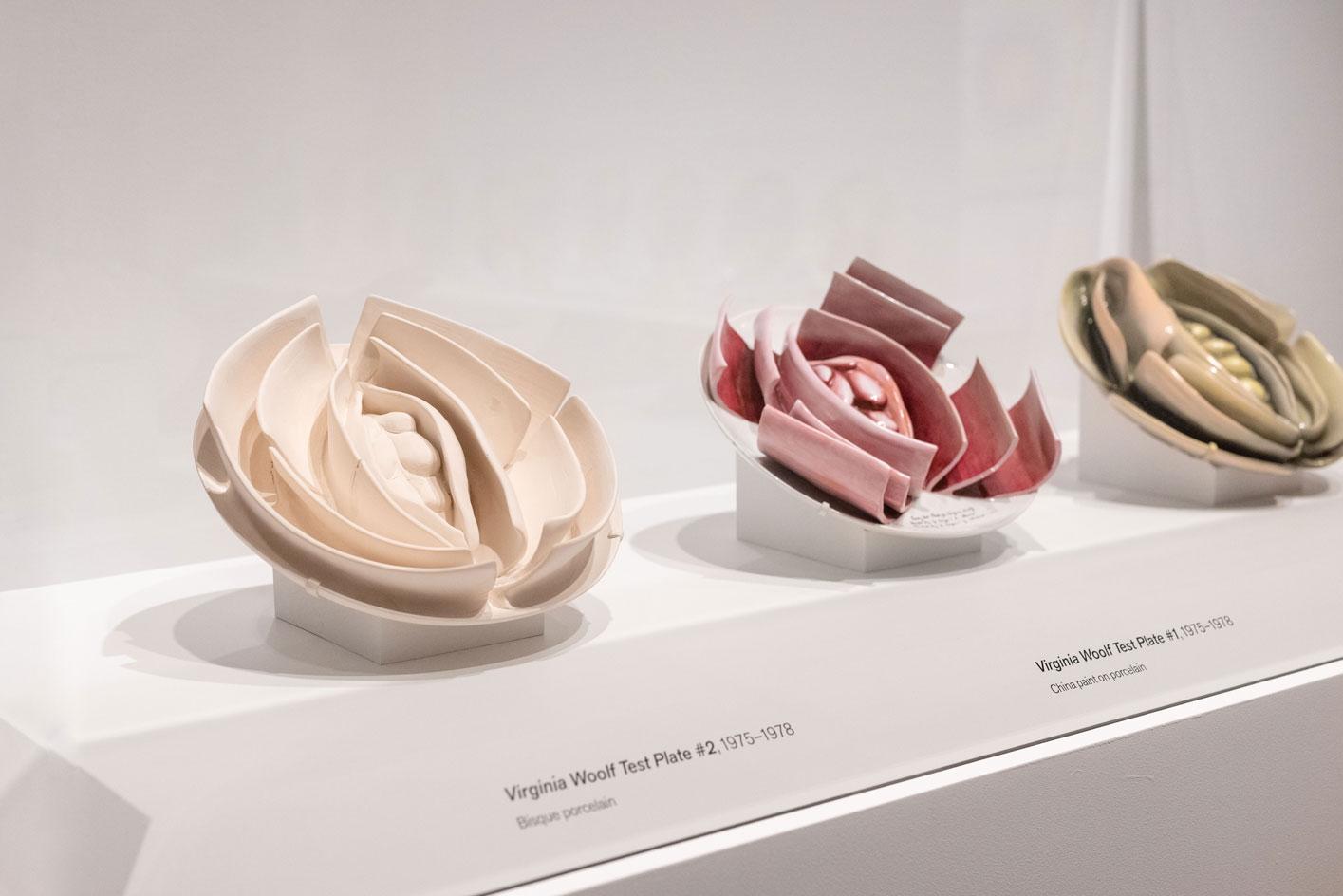 女权主义艺术家 Judy Chicago 的首个回顾展 | 挑战与胜利-14