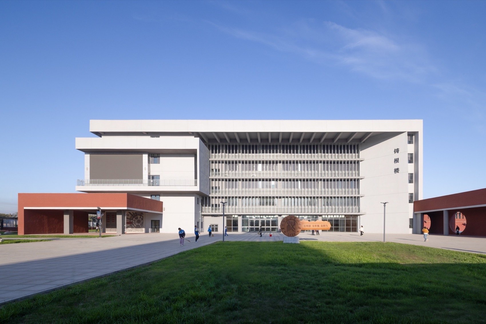 胡杨河市天北实验中学丨中国新疆丨江苏中锐华东建筑设计研究院荣朝晖工作室+趣锐（上海）-43