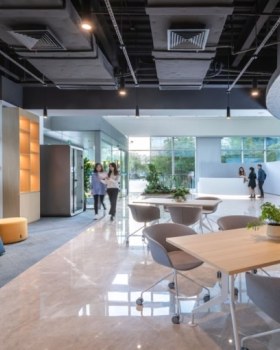 Ecolab 绿色生态总部办公室丨中国上海丨M Moser Associates