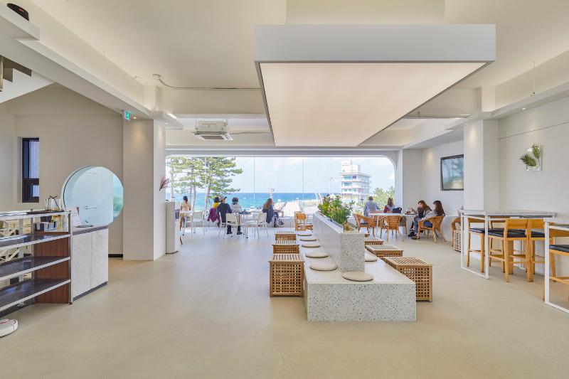 简约海洋风 160 平咖啡厅设计-9