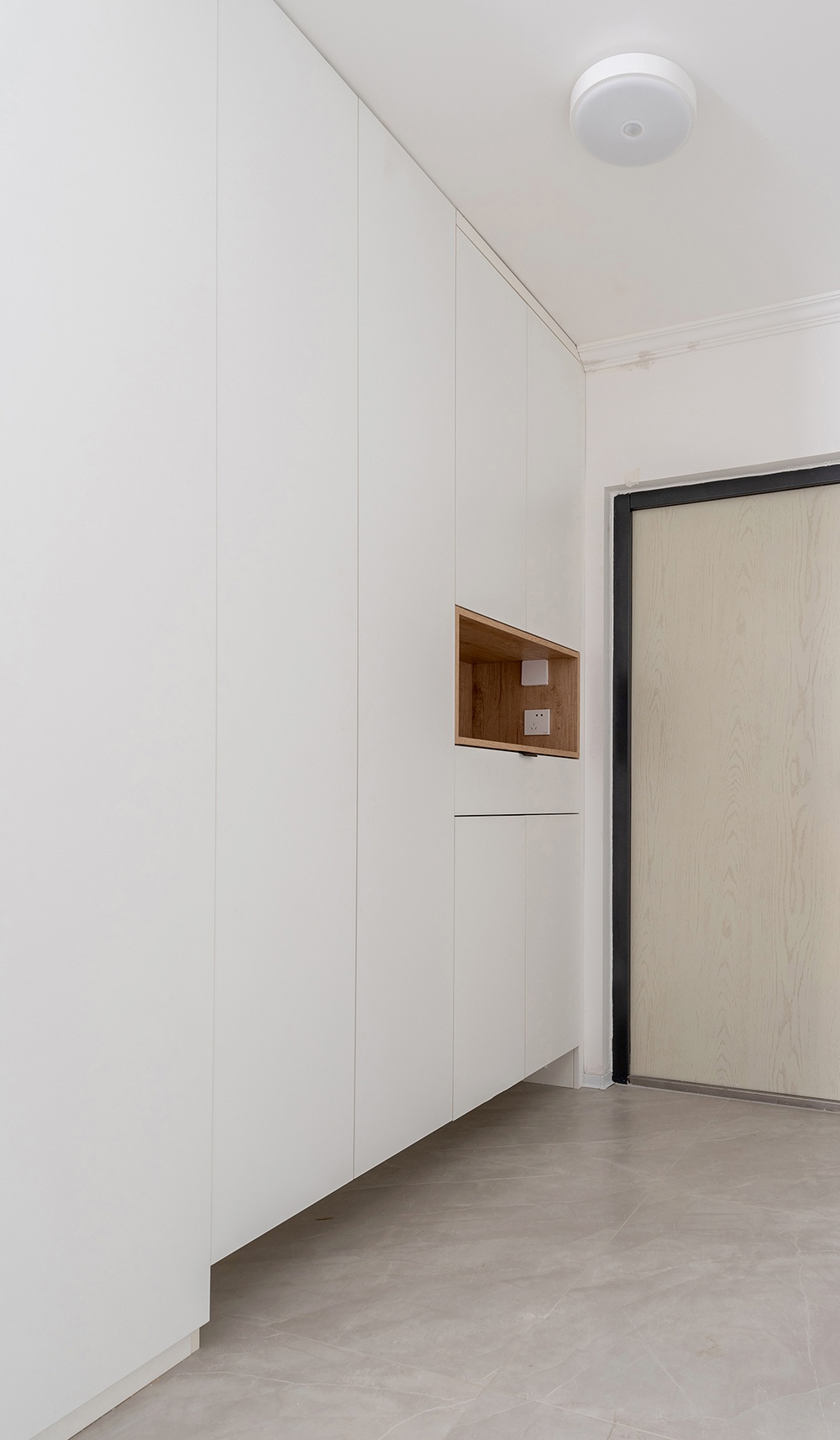 舍弃多余装饰，104㎡适老化简约风，重新定义退休生活本质-12