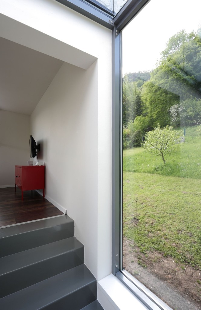 私人块状房屋项目（建在陡峭斜坡上）丨捷克丨3+1 architekti设计工作室-28