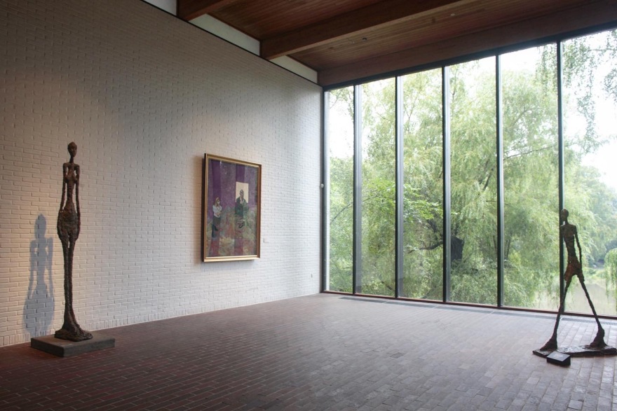 デンマークの海岸線に位置する世界一美しいと称される環境に溶け込む美術館「ルイジアナ美術館」 - #casa-1