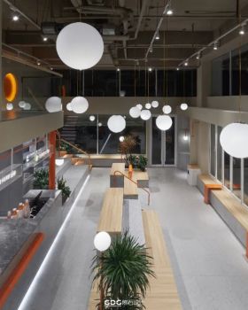 CoCo 都可老城根店丨GDG 煦石室内建筑设计咨询