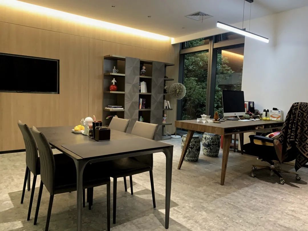 《周一见》· 虹桥天地广告公司办公室设计丨中国上海丨攸地(上海)建筑工程设计有限公司-23