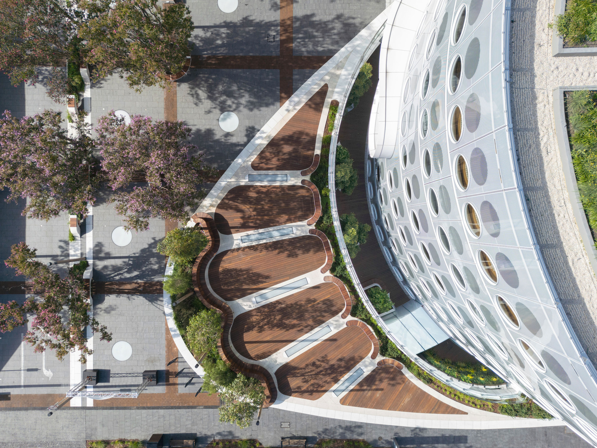 Liverpool Civic Place and Yellamundie Library / fjcstudio-14