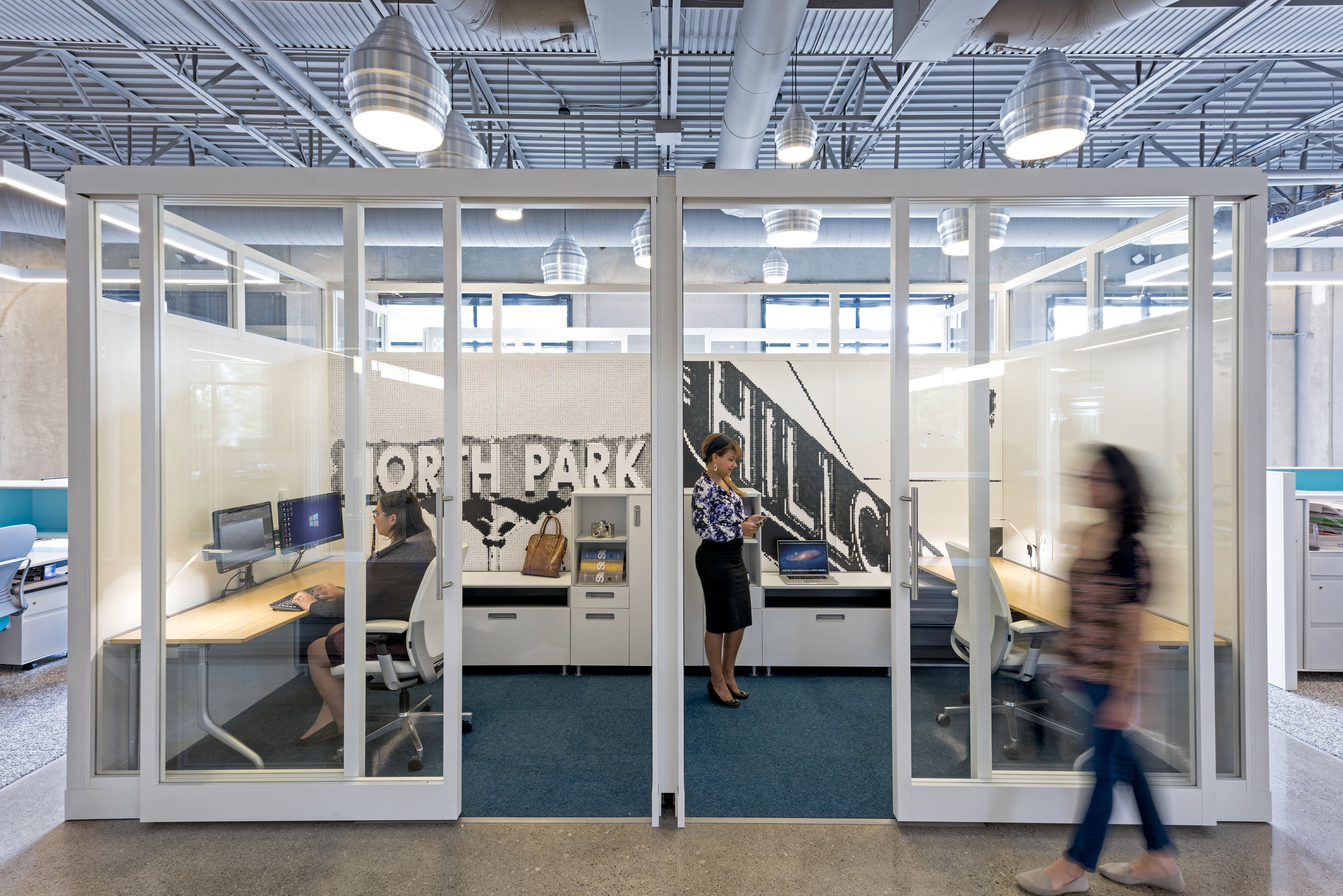 连接工作场所与商业目标的社区聚集地-12