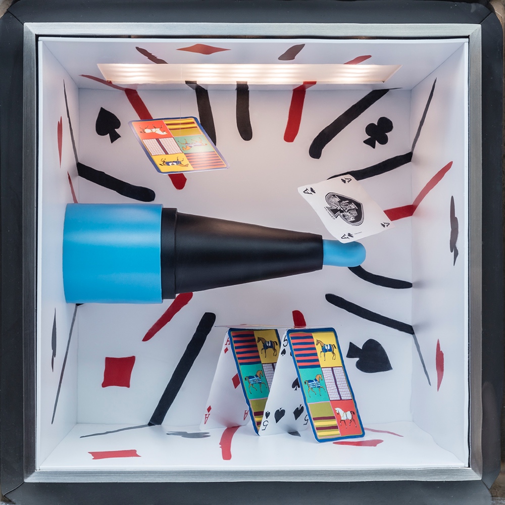 爱马仕橱窗里的梦幻色彩-10