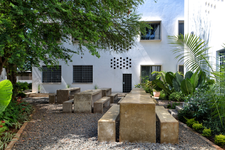 达累斯萨拉姆 DIA 中学丨坦桑尼亚达累斯萨拉姆丨APC-29