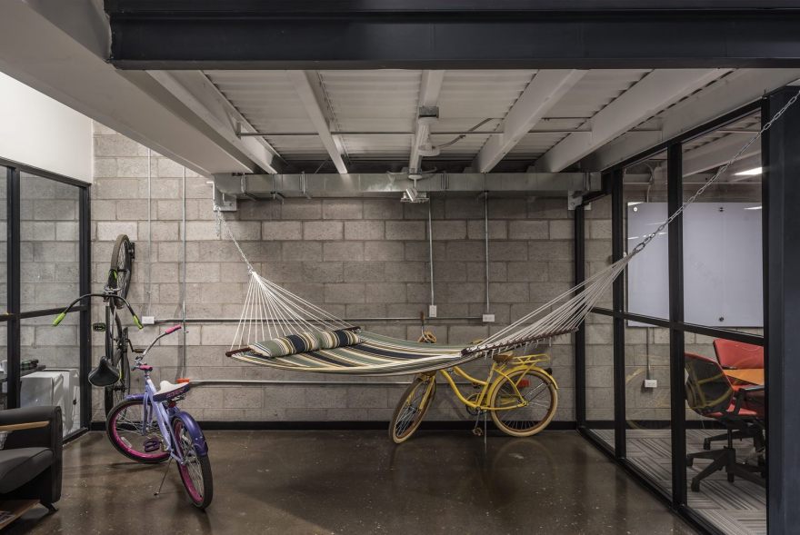 美墨边境创新灯塔 · 科技中心-31