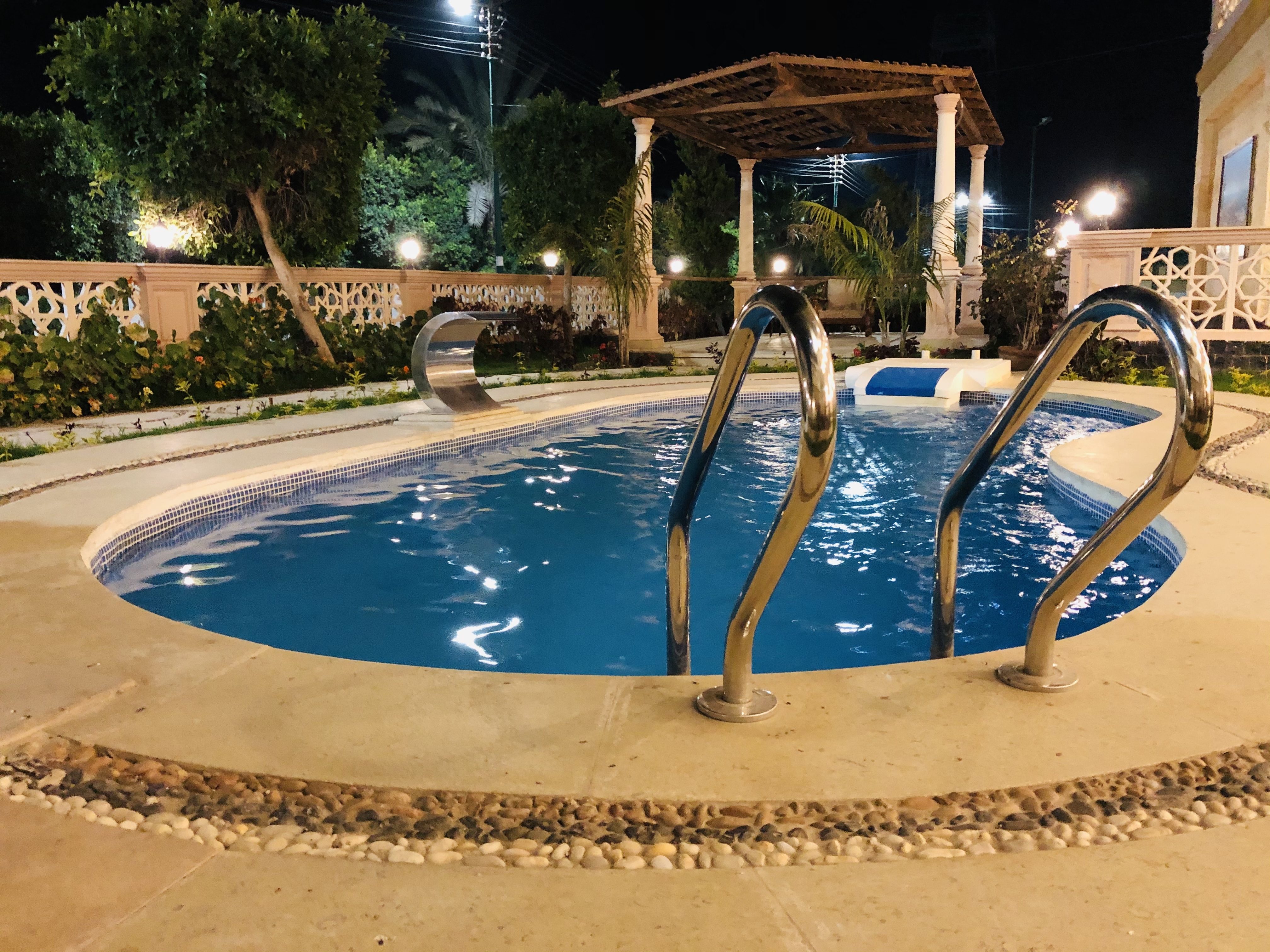 Motel interior and exterior design-1