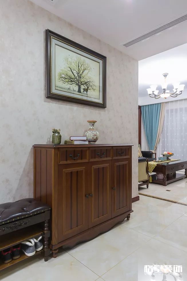 君悦东方美式生活,实木家具藏蓝沙发打造复古甜美空间-51