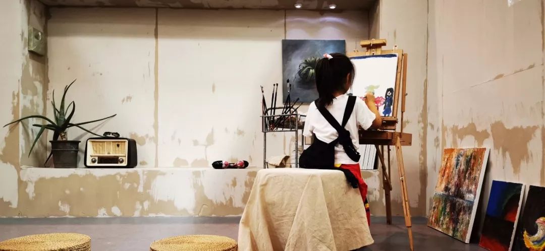 小山丘舍·無料画室 北京国际家居展的艺术魅力-10