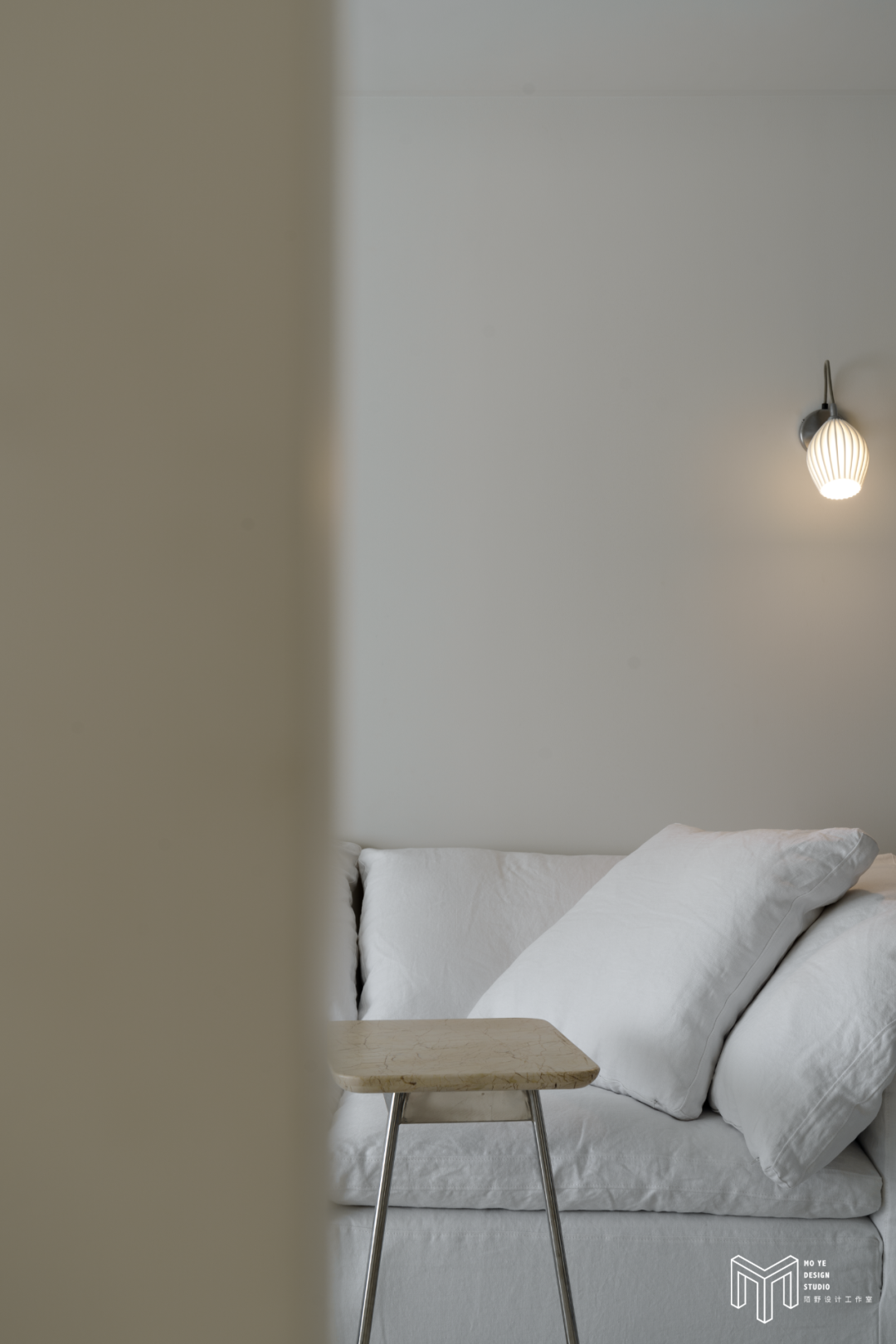 白色诗意 | 探寻内心世界的空间设计-18